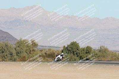 media/Dec-07-2025-CVMA (Sun) [[3e7d2de5dc]]/Race 8-Middleweight Shootout/